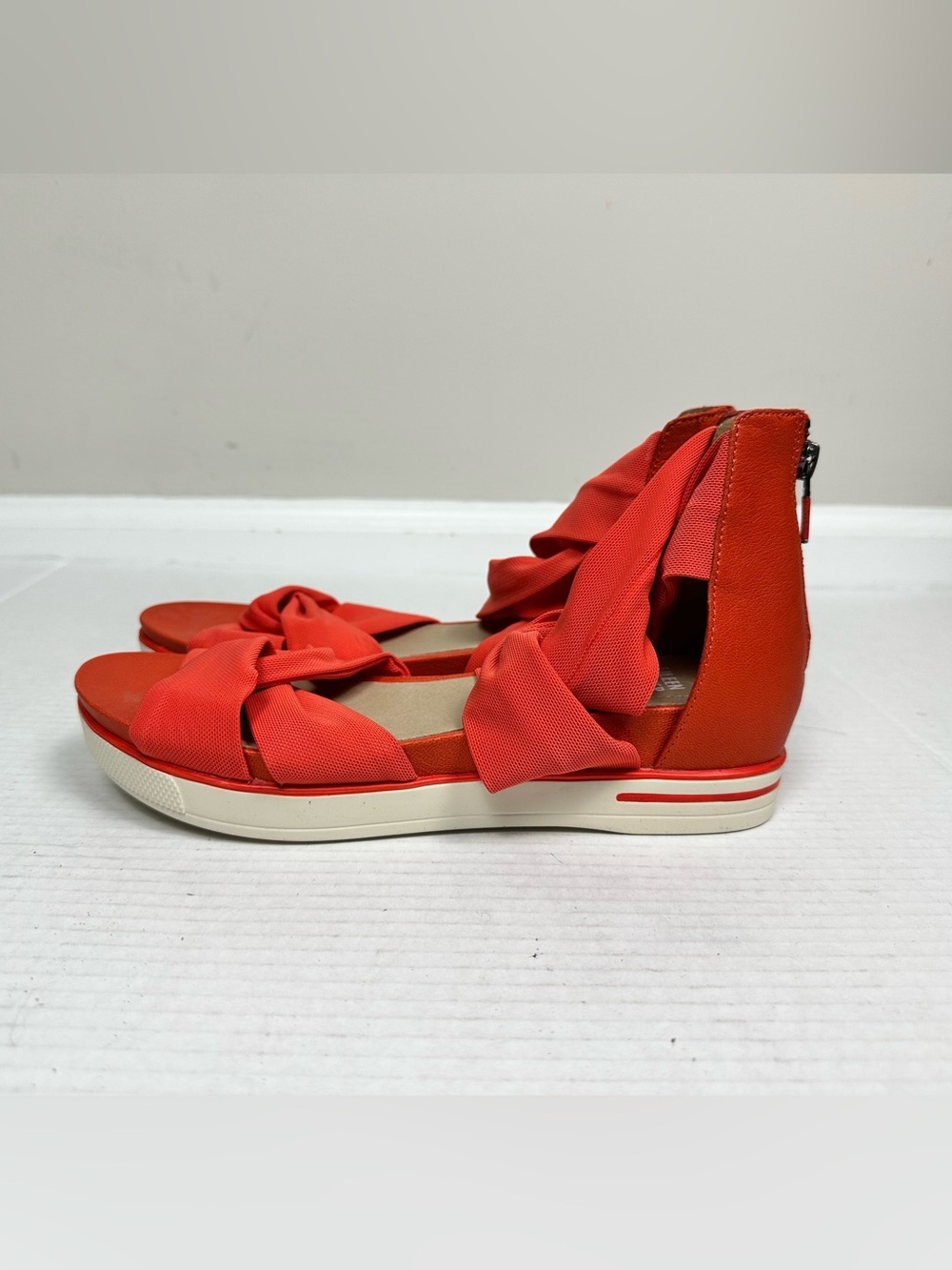 Eileen Fisher Zanya Wedge Sandal Leather Stretch Mesh Strap Red Orange Size 8.0 - Picture 3 of 13